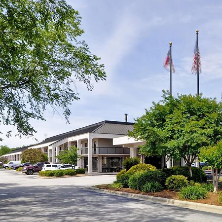 Motel 6 Fayetteville - I-95 Exterior photo