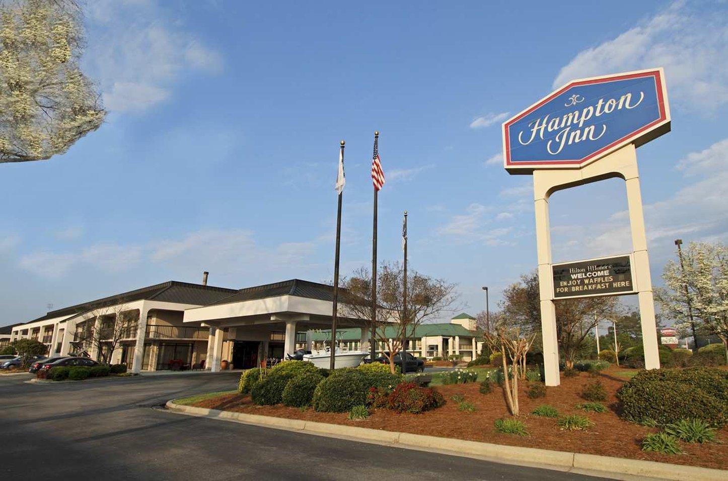 Motel 6 Fayetteville - I-95 Exterior photo